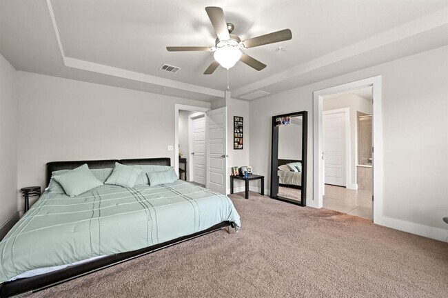 Building Photo - 311 Bridgeford Dr
