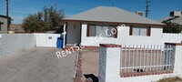 Building Photo - 3 Bedroom Home for Rent in Barstow