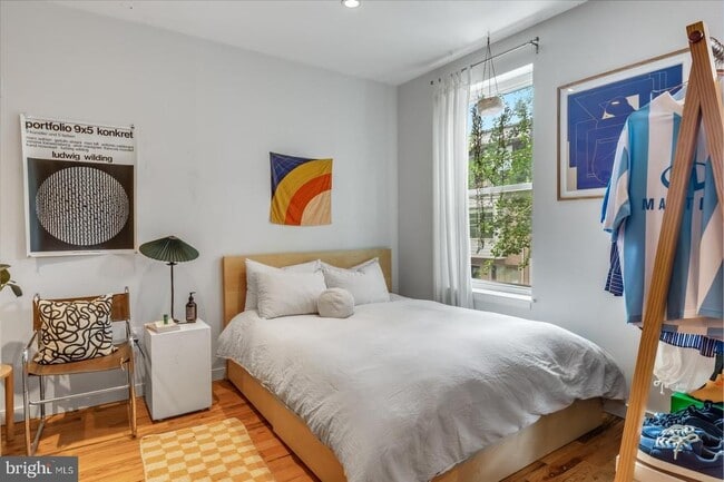 Building Photo - 2049 E Susquehanna Ave