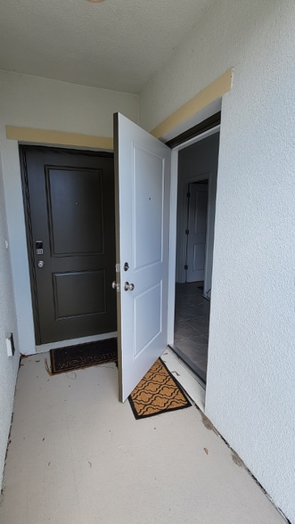 Building Photo - 733 Cleaves St SE