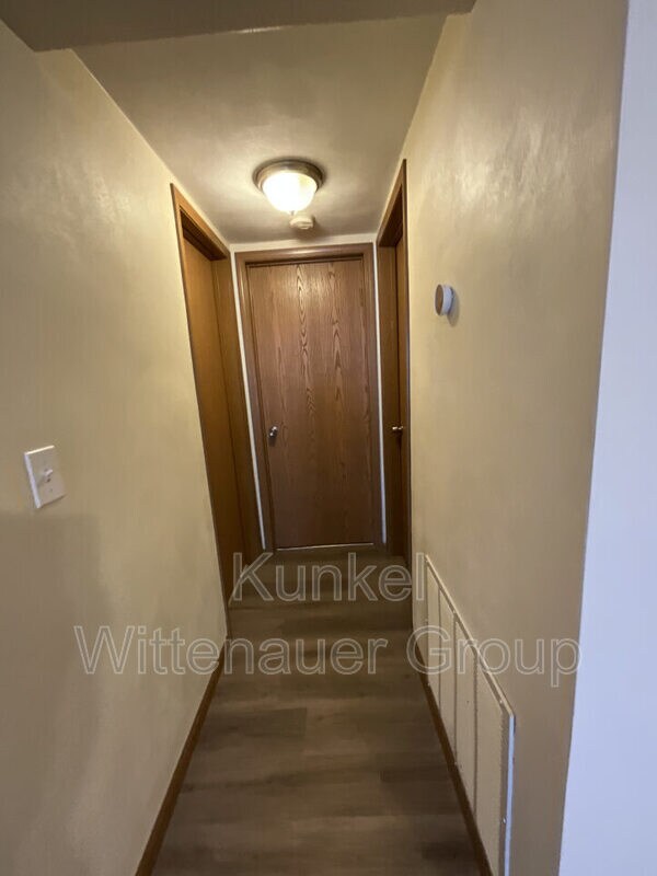 Building Photo - 1810 Jamestown Rd