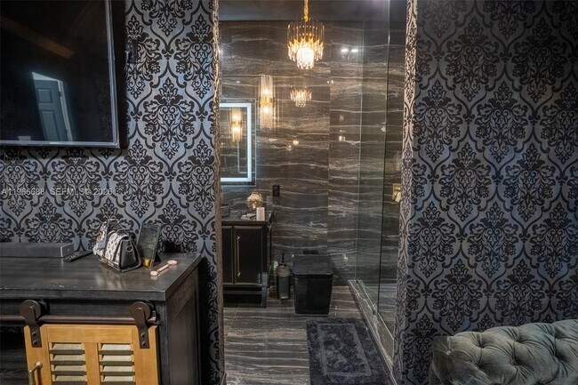 Building Photo - 7875 NW 110th Dr