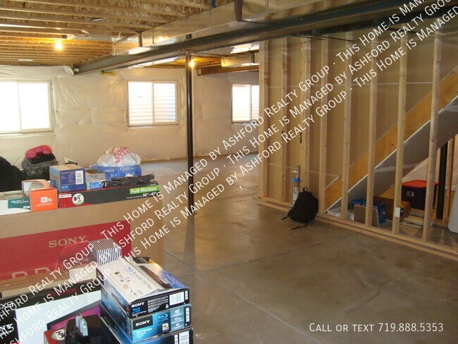 Building Photo - 6015 Wild Bill Way