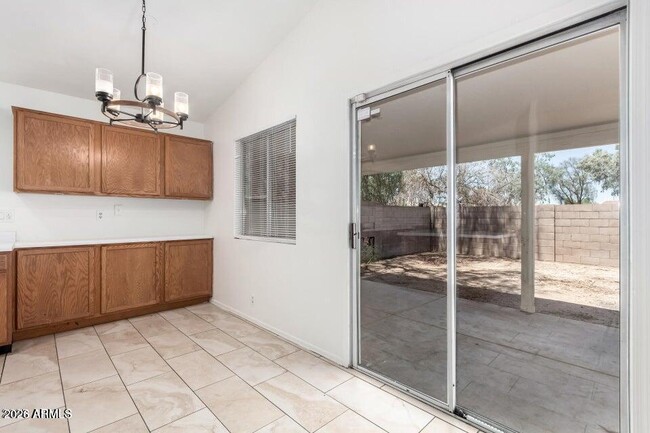 Building Photo - 2014 N 84th Ln