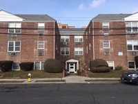 Building Photo - Fairfield Gables At Rockville Centre