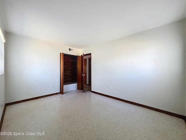 Building Photo - 260 Sabal Ave