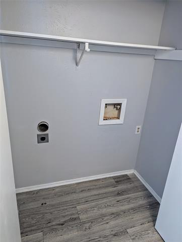 Building Photo - 8560 Park Ln