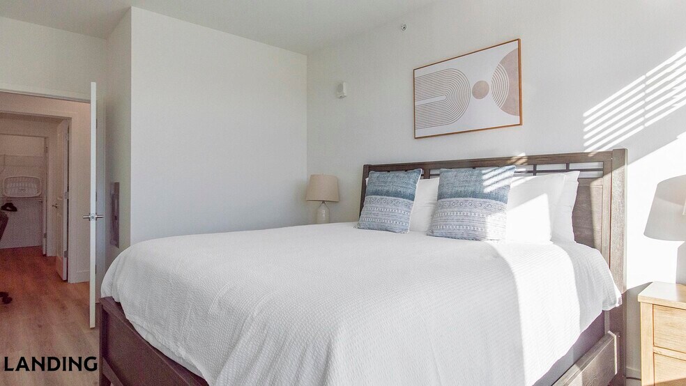 Building Photo - 10670 Jake Jabs Blvd