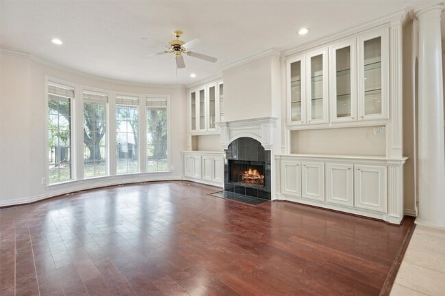 Building Photo - 3311 El Dorado Blvd