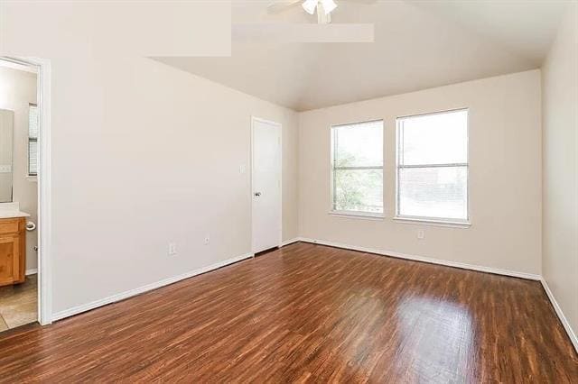 Building Photo - 136 Stewart Bend Ct