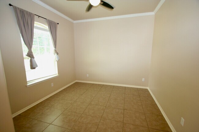 Building Photo - 28222 Helmsman Knolls Dr