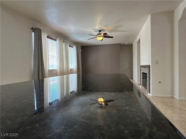 Building Photo - 2411 Brockton Way