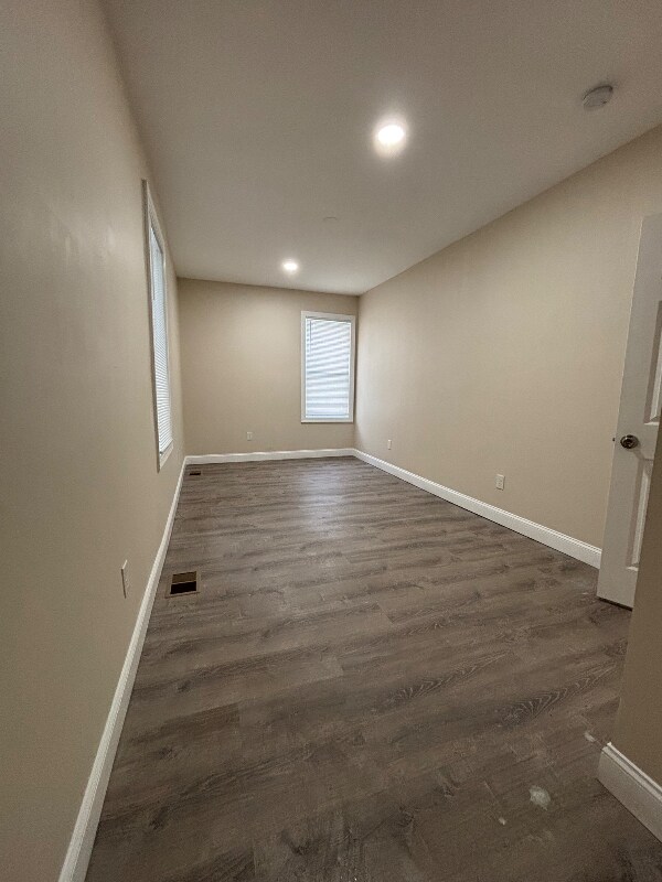 Building Photo - 811 S 13th St