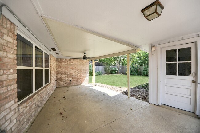 Building Photo - 14115 Wickersham Ln