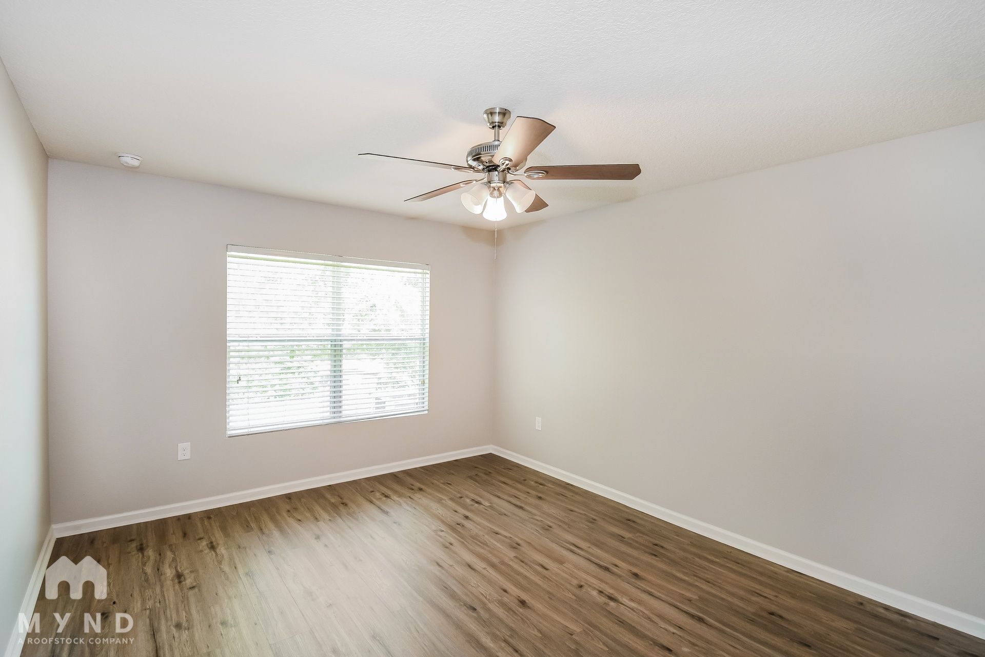 Building Photo - 11892 Carson Lake Dr W
