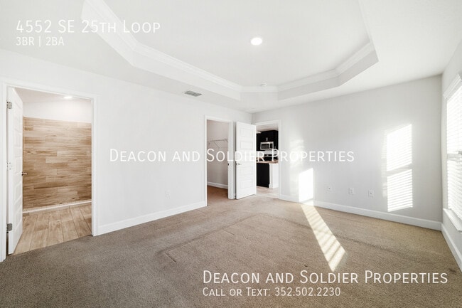 Building Photo - 4552 SE 25th Loop