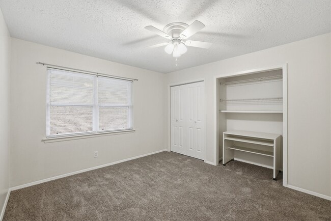 Building Photo - 1433 Cedar Post Ln