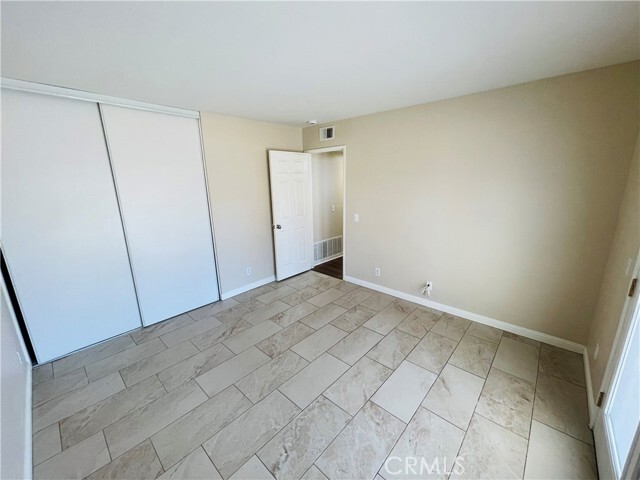 Building Photo - 36285 Provence Dr