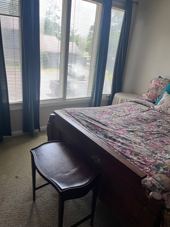 Building Photo - 1503 Sherbrooke Cir