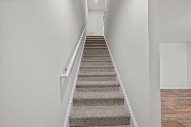Building Photo - 4109 Laurel Rdg Dr