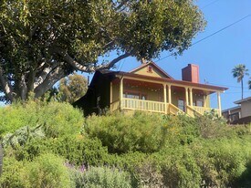 Building Photo - 1332 Edgecliffe Dr