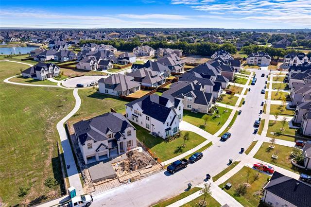 Building Photo - 2820 Shadybrook Dr