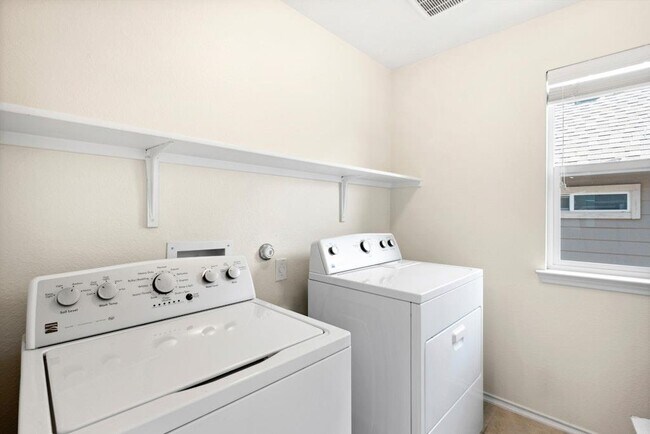 Building Photo - 7604 Peccary Dr
