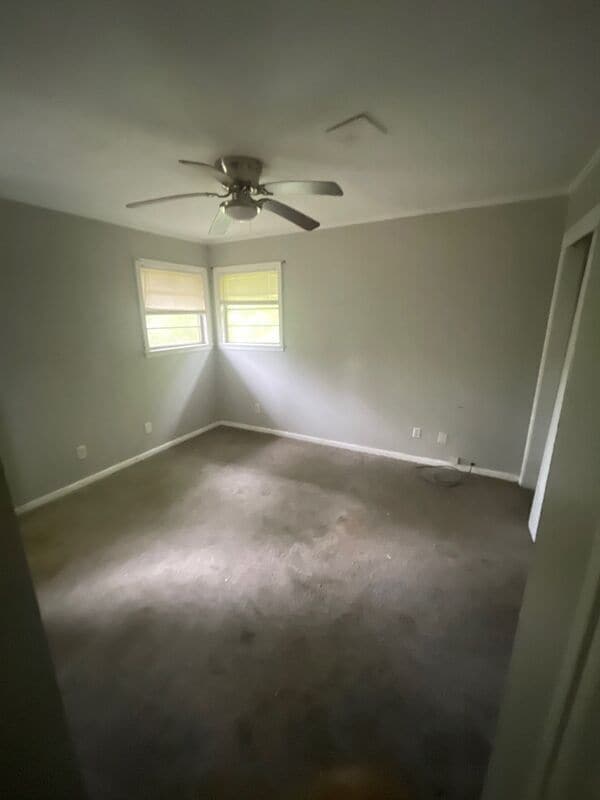 Building Photo - 2718 E Benwood Dr