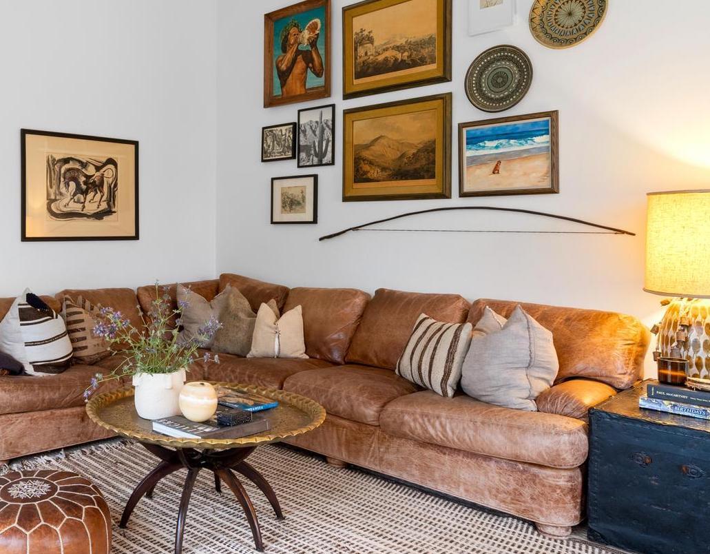 Living Room - 2697 Wilson St