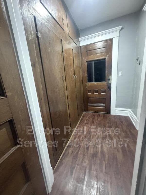 Building Photo - 202 Central Ave