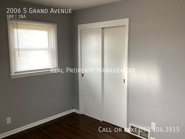 Building Photo - 2006 S Grand Ave