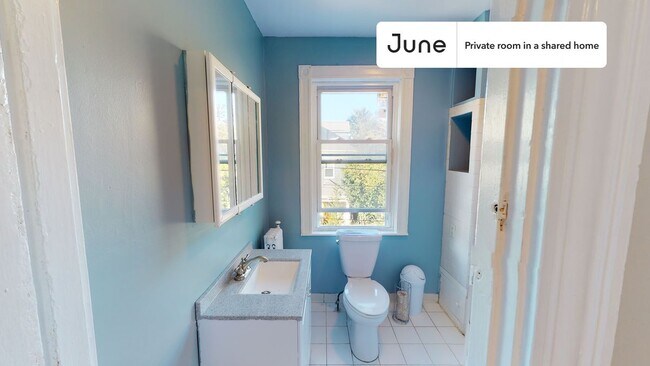Building Photo - Room in Shared 6 bed/2 bath home in Brighton