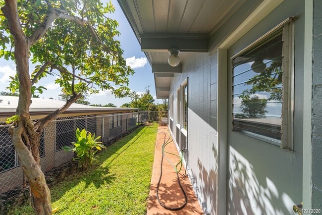 Building Photo - Fully Renovated 1BR/1BA/1PKG in Pearl City.