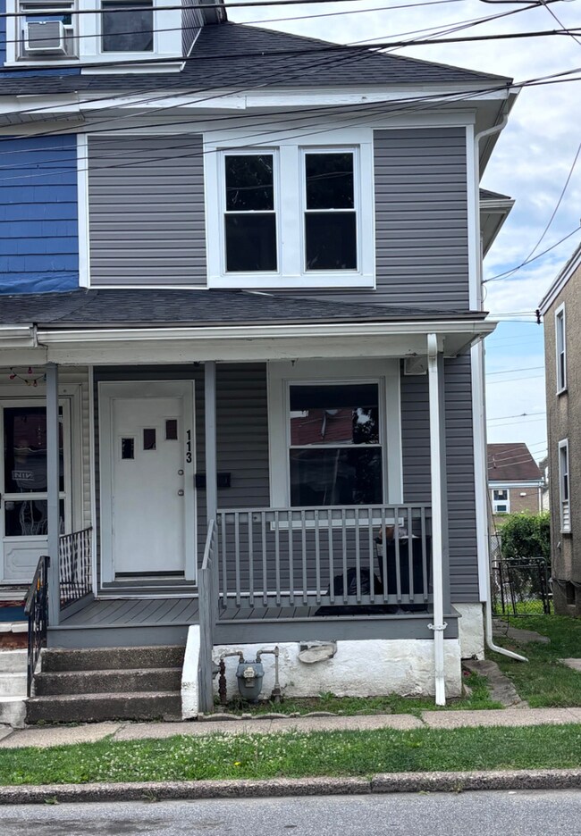 Building Photo - 113 White Ave