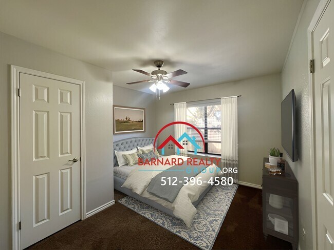 Building Photo - Available Now: Stand Alone 3 Bedroom, 1.5 Bath