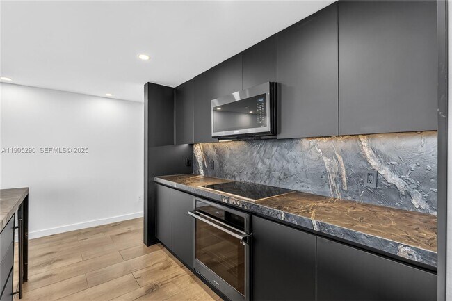 Building Photo - 4250 Biscayne Blvd