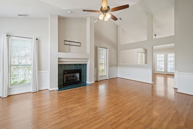 Building Photo - Beautiful 3 Bedroom Ranch Home Located In Ballantyne Area