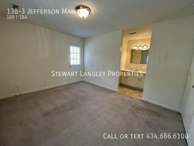 Building Photo - 138 Jefferson Manor Dr