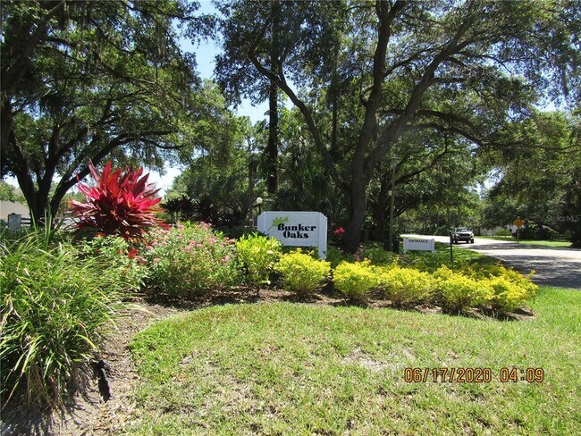 Building Photo - 3553 Longmeadow