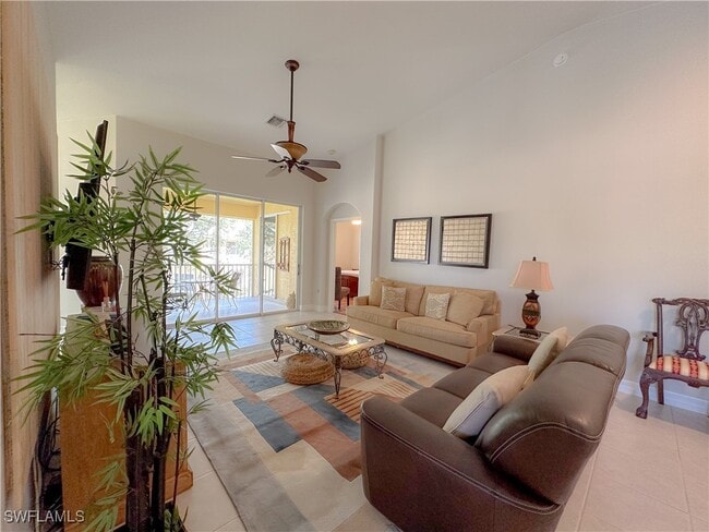 Building Photo - 8310 Big Acorn Cir