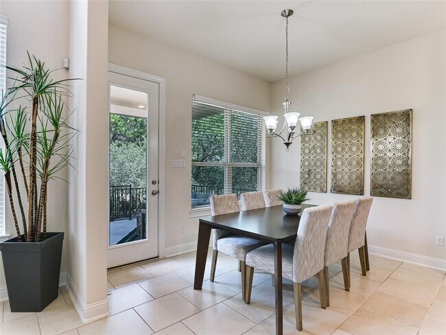 Building Photo - 2657 Montebelluna Pl