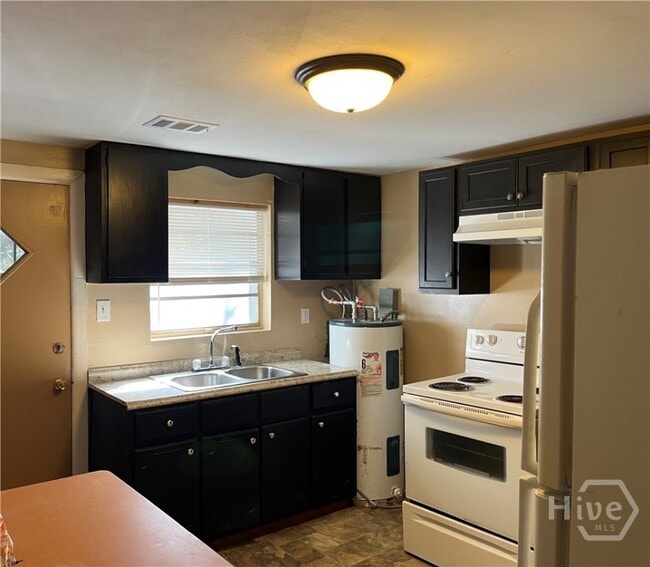 Building Photo - 218 Fell St