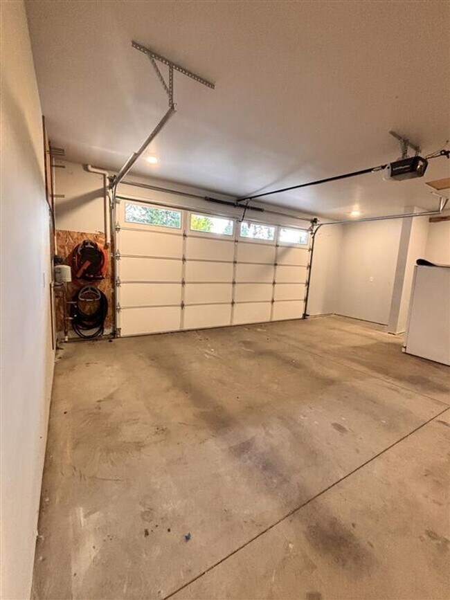 Building Photo - Kvernmo #4