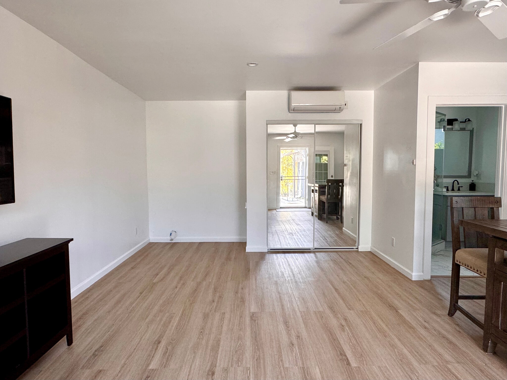 Building Photo - 3541 Helms Ave