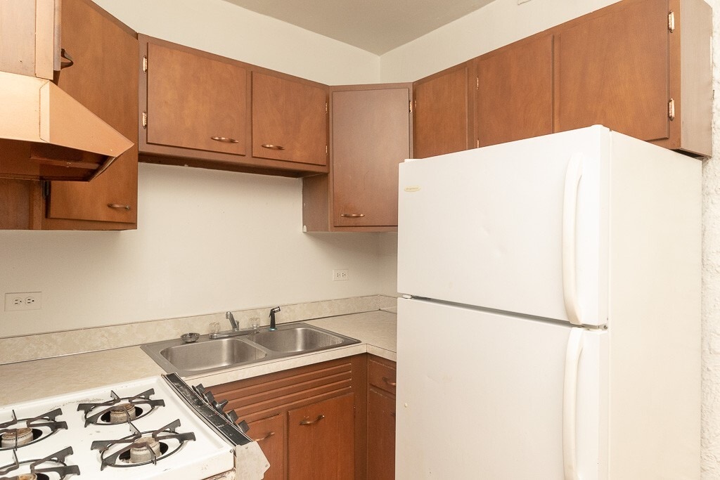 Building Photo - 1314 N Dearborn St