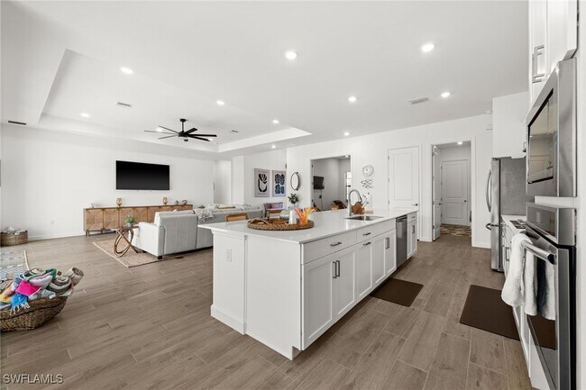 Building Photo - 10798 Timber Creek Dr