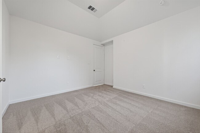 Building Photo - 3314 Verdant Ln