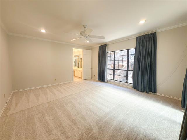 Building Photo - 5991 Lindenshire Ln