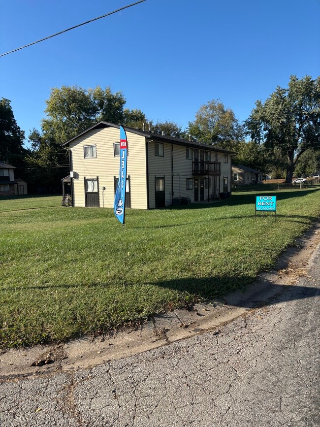Primary Photo - 309 Highview Ave
