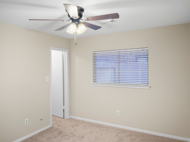 Building Photo - 19623 Westbridge Ln